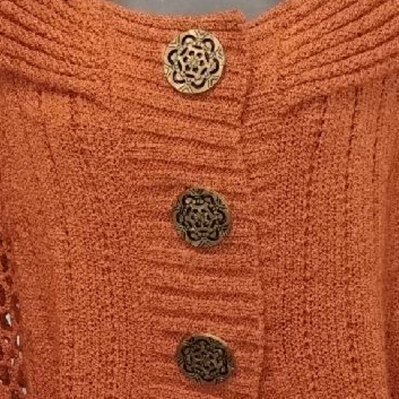 Domani knit cardigan sweater. - Picture 3 of 13